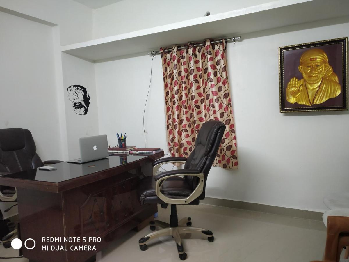 Easvari Grand Pg For Women - Female Only Ostello Chennai Esterno foto